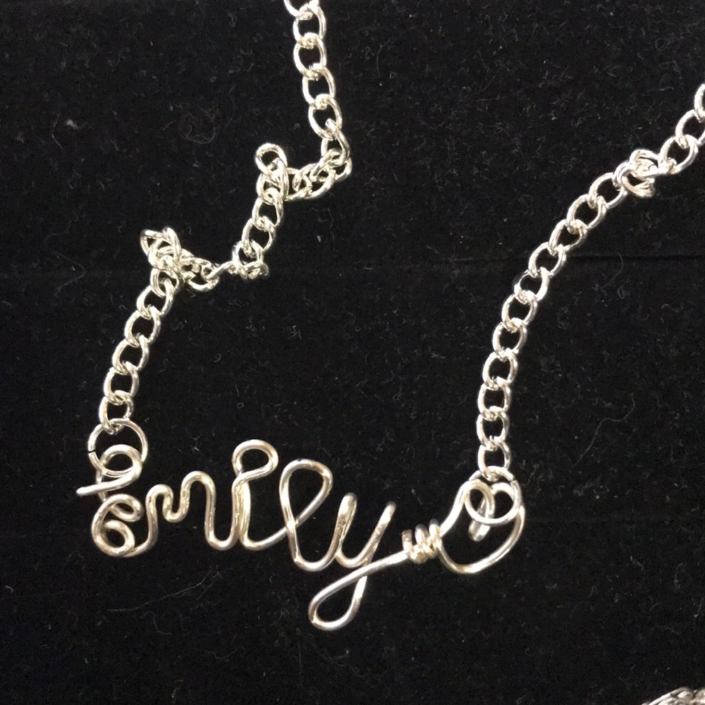Silver and Black Jewelry Set - Picture 3 of 8